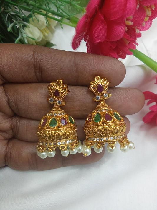 EARING-SHER11