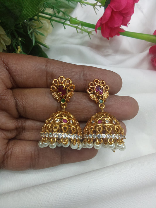 EARING-SHER05