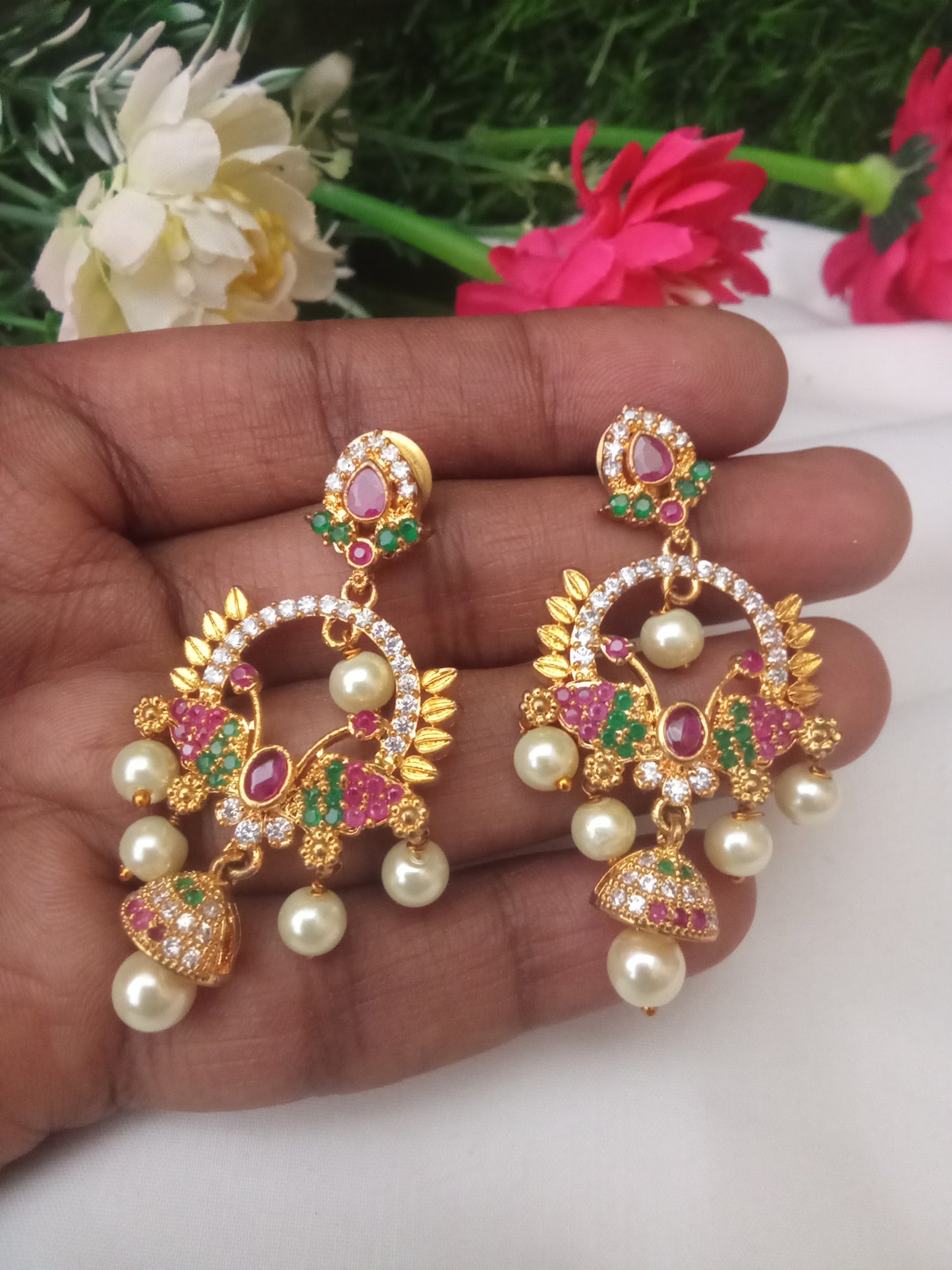 EARING-SHER190