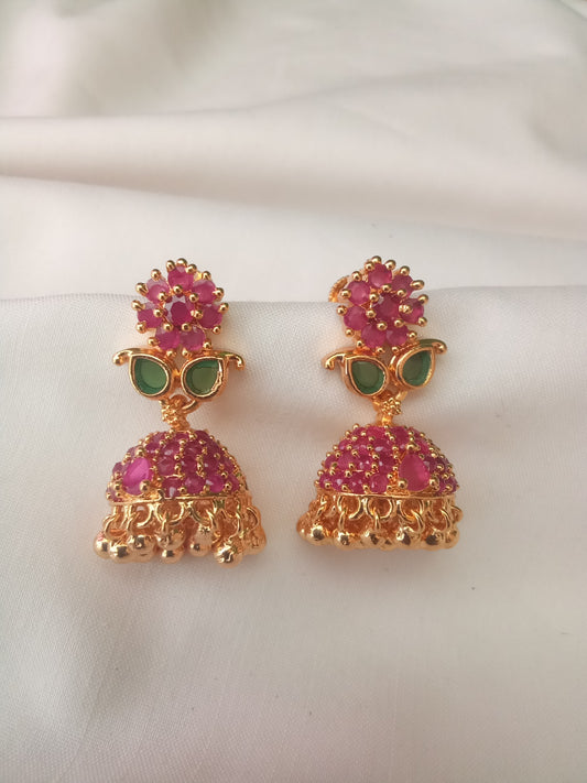 EARING-SHER92