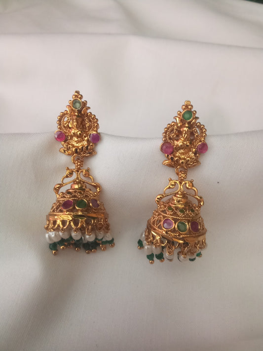 EARING-SHER112