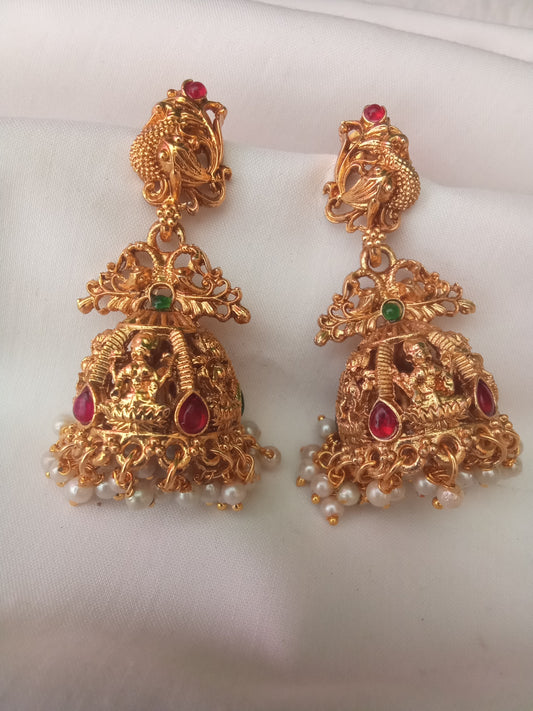EARING-SHER22