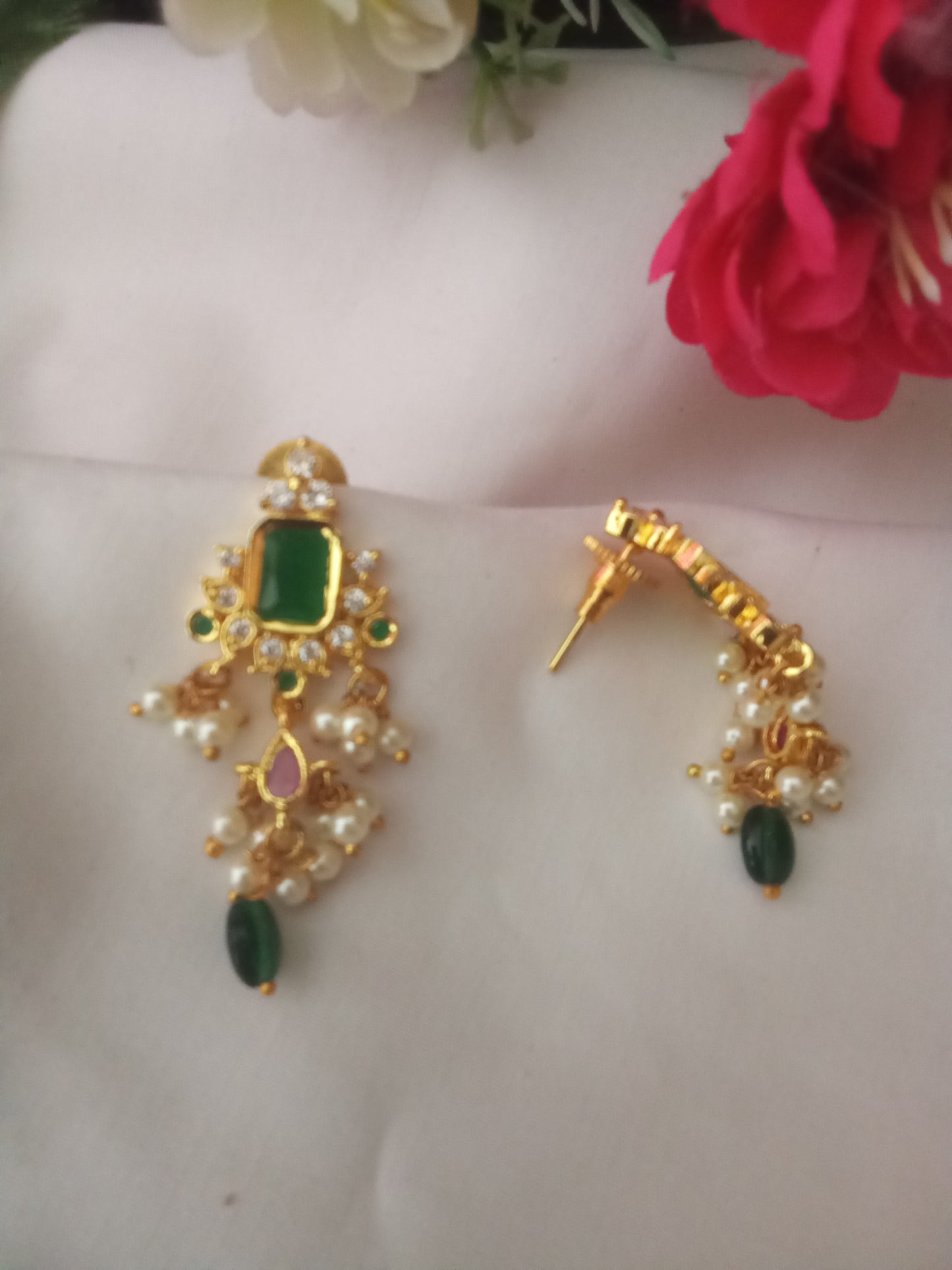 EARING-SHER239