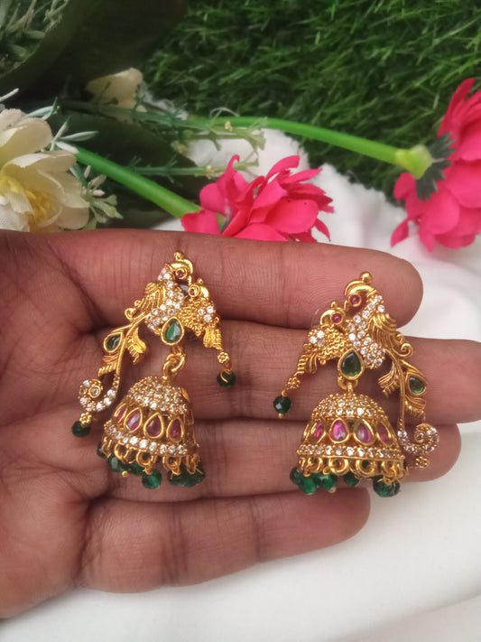 EARING-SHST82