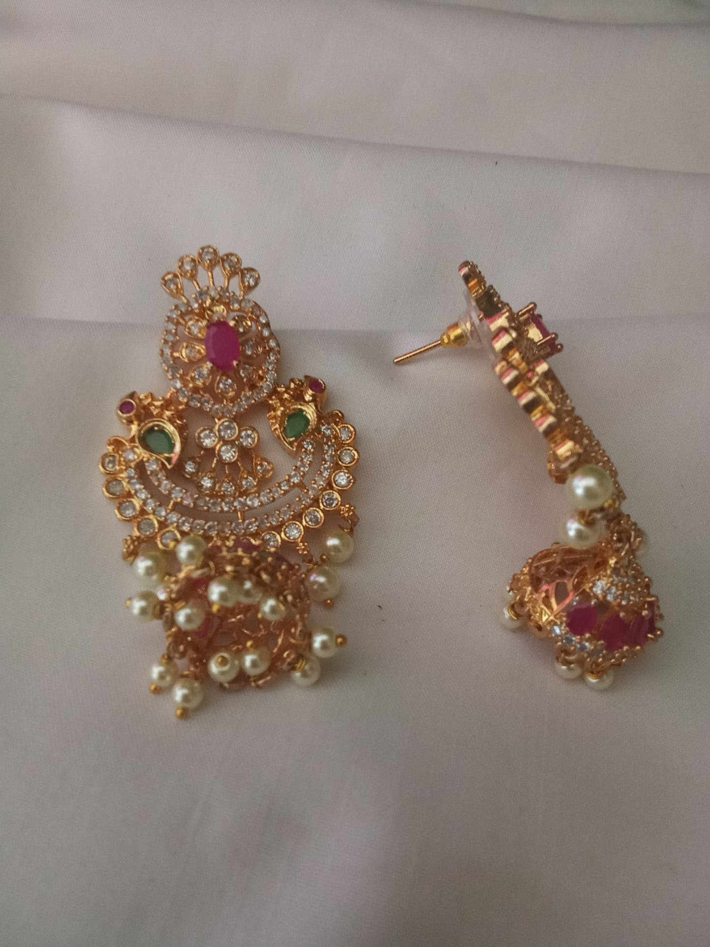EARING-SHER132