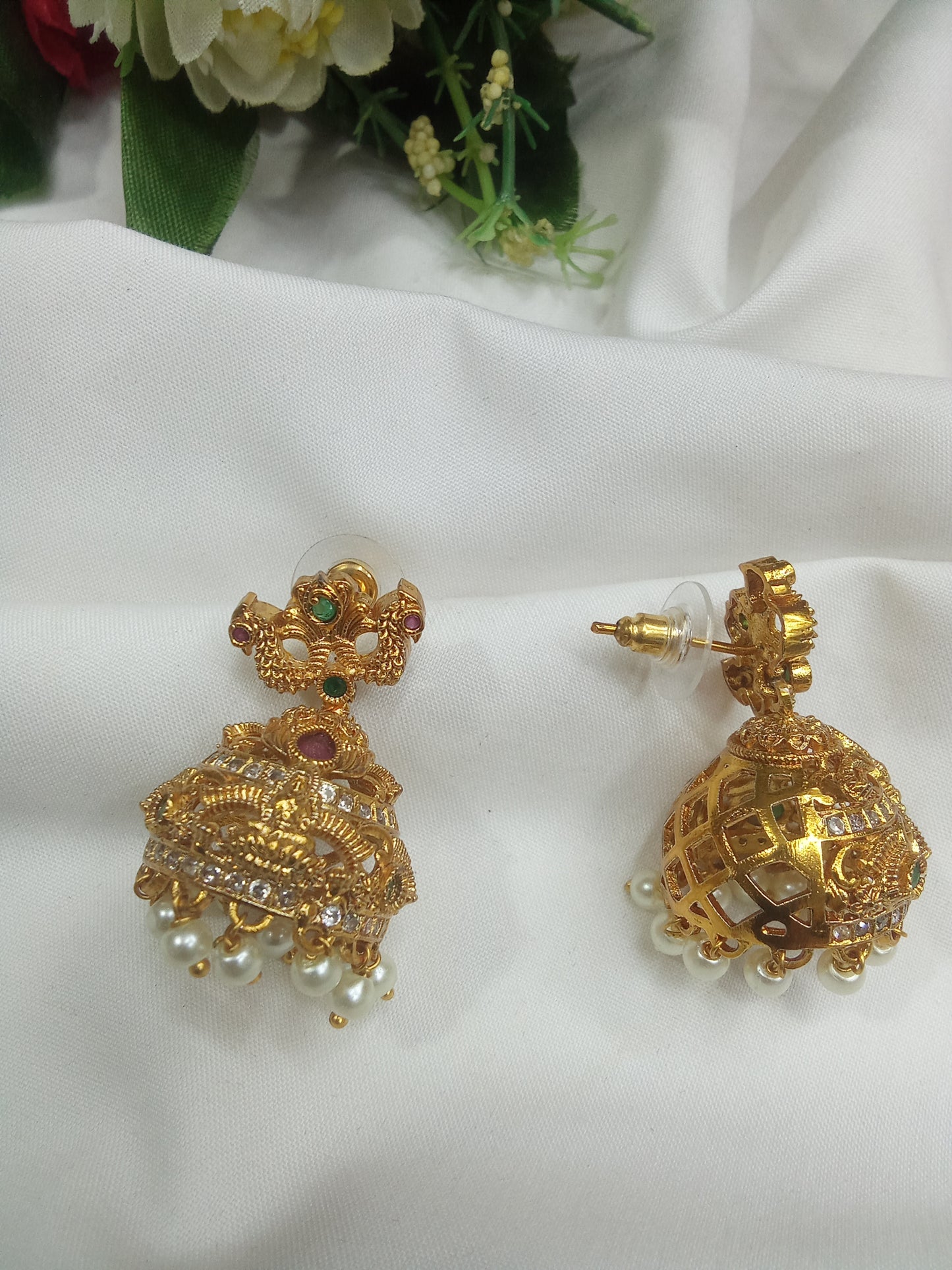 EARING-SHER08