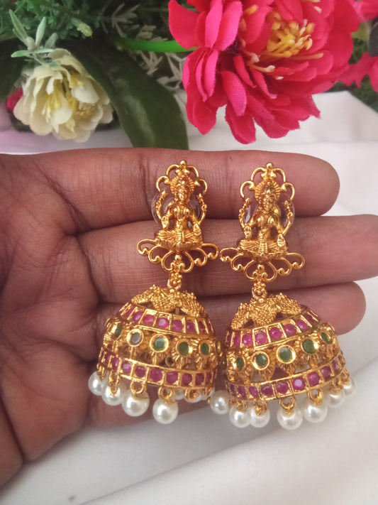 EARING-SHER58