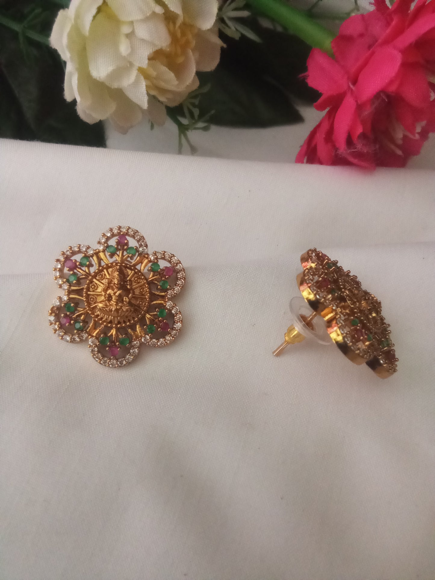 EARING-SHST03