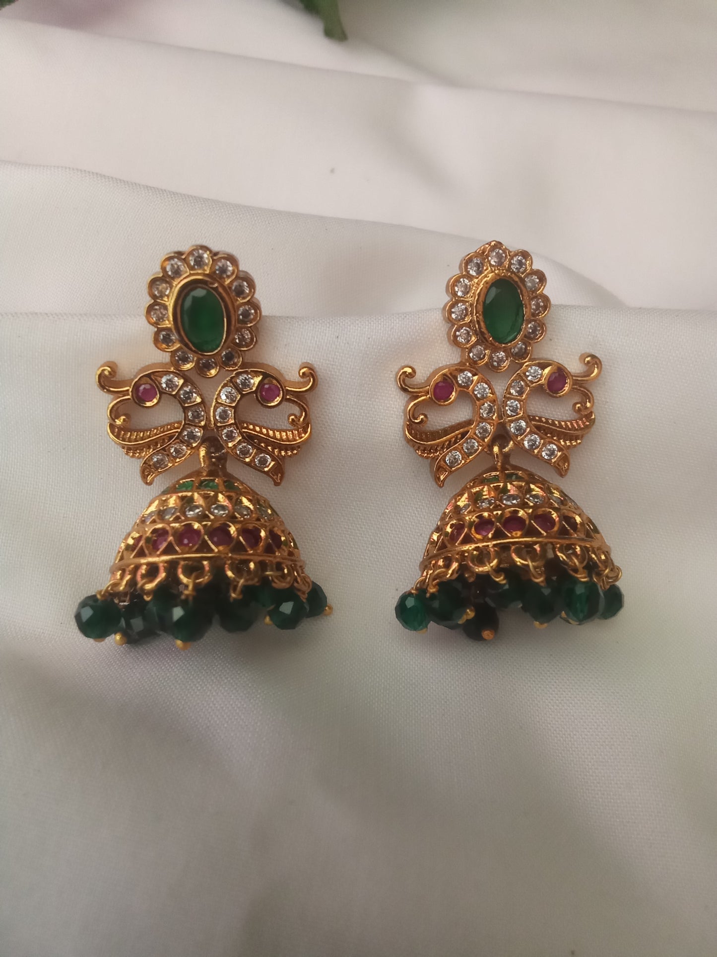 EARING-SHER78