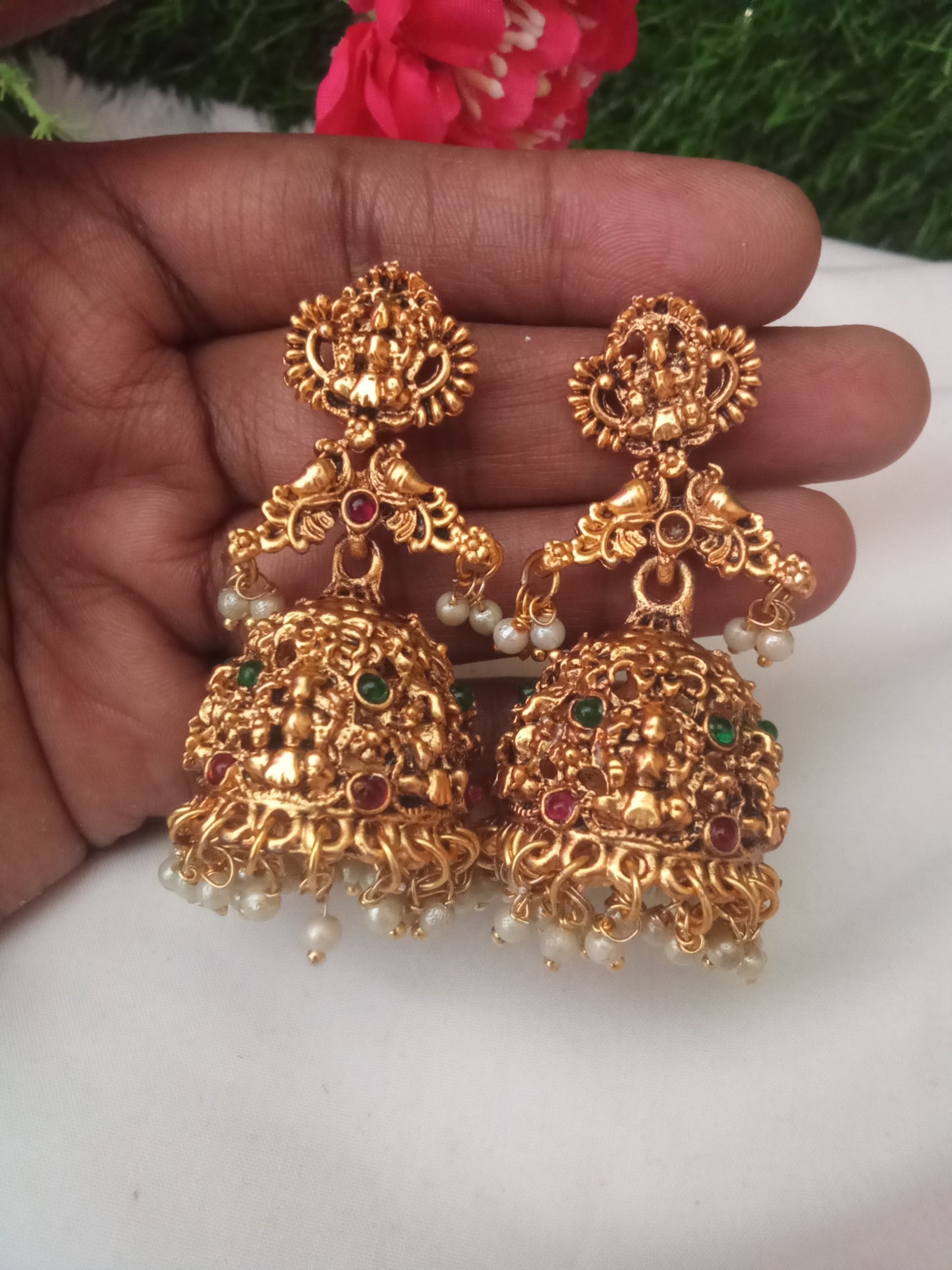 EARING-SHBK18