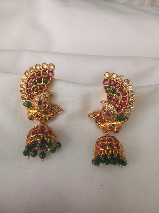 EARING-SHER44