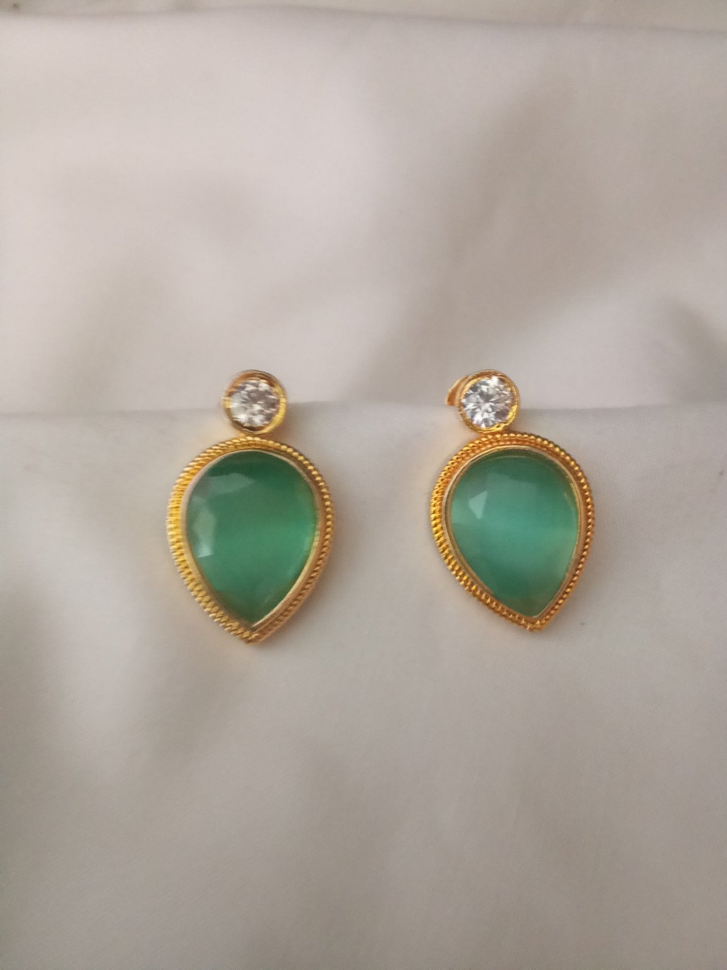 EARING-SHST63