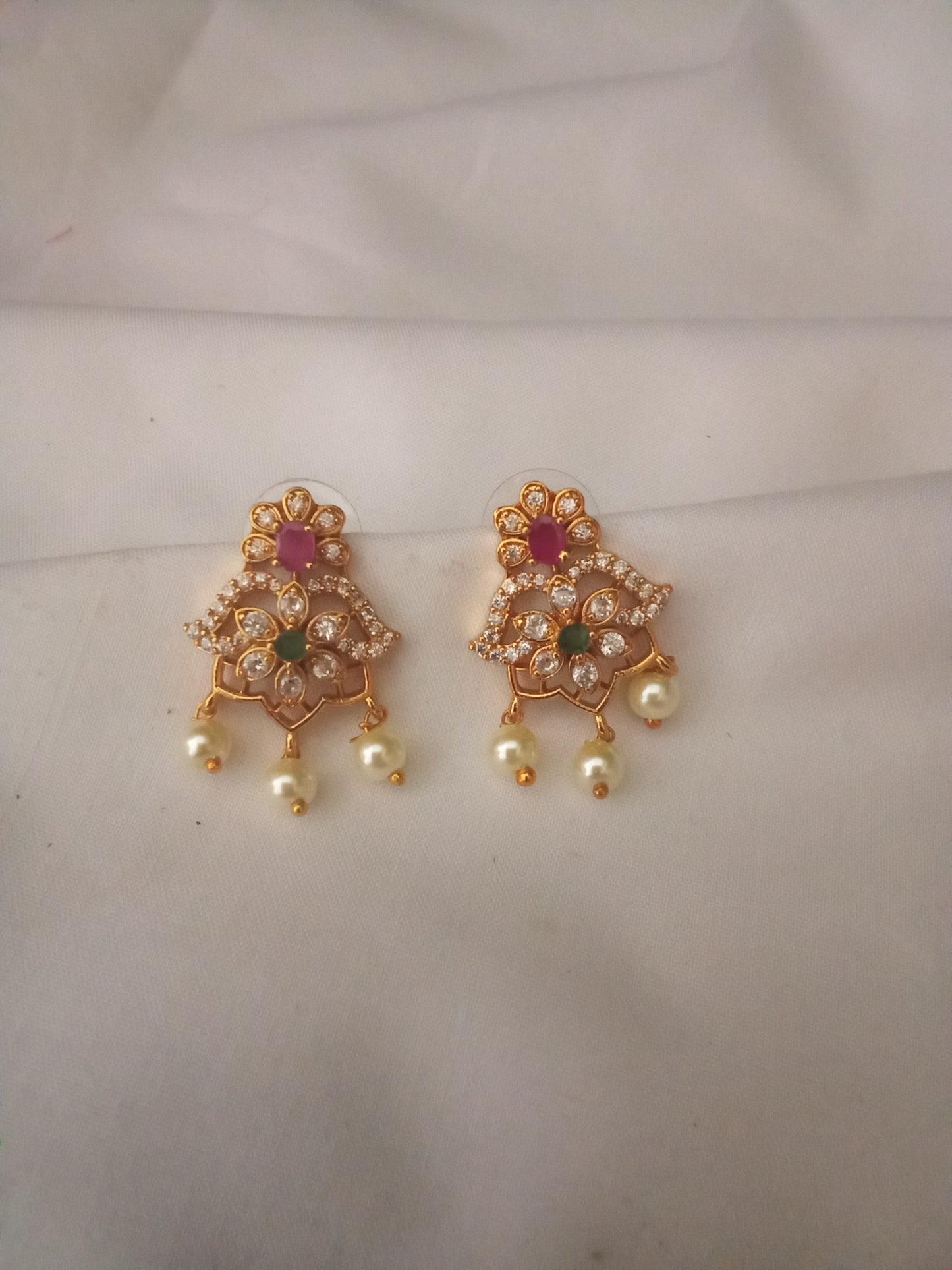 EARING-SHST36