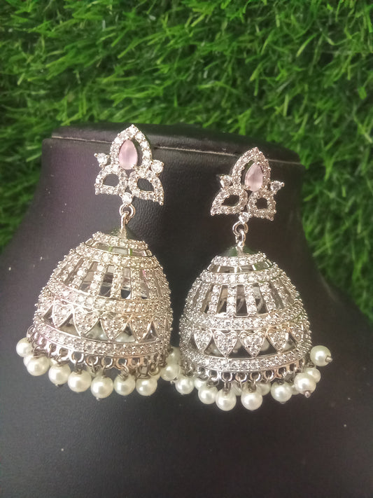 EARING-SHER211