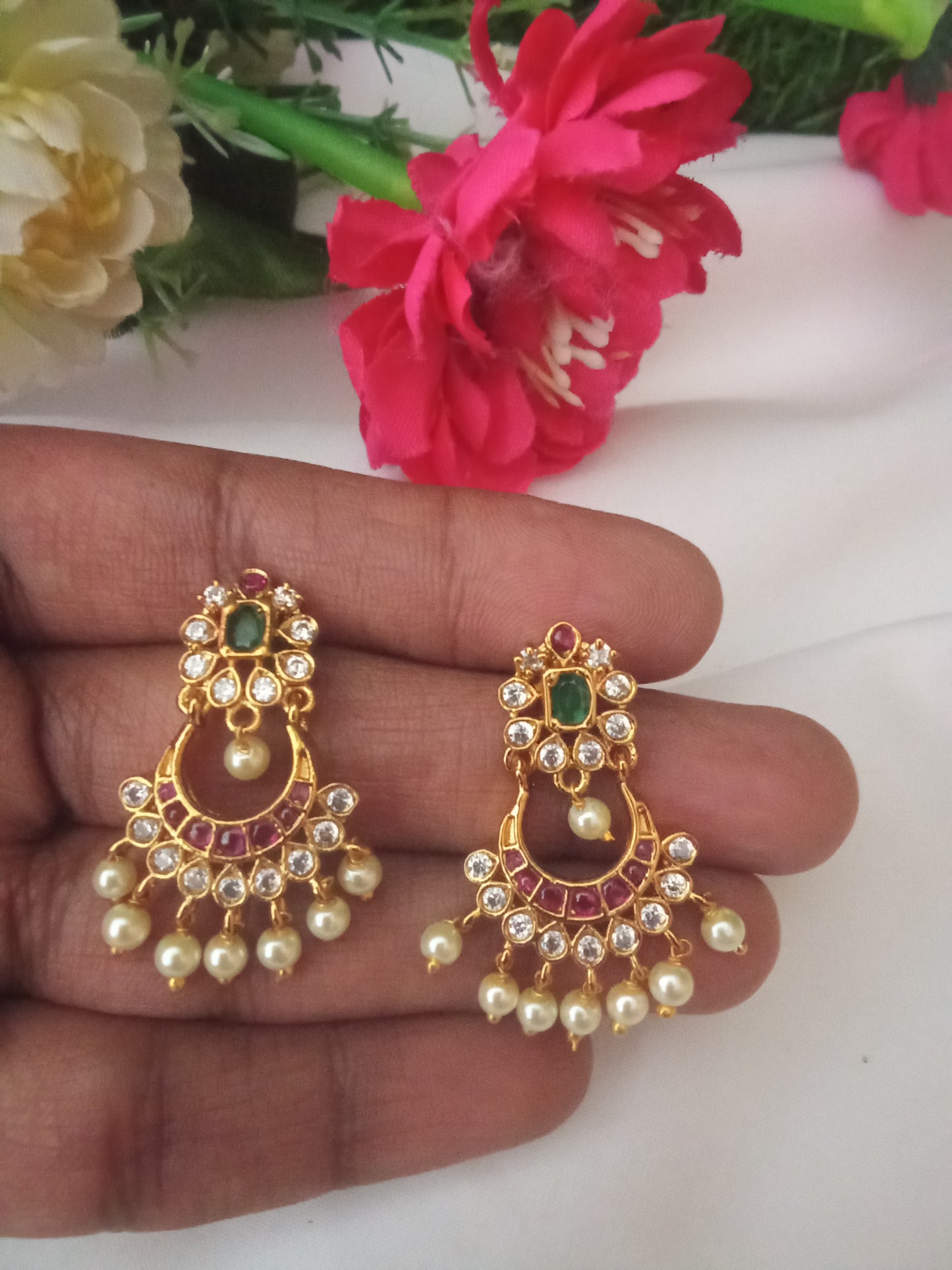 EARING-SHER219