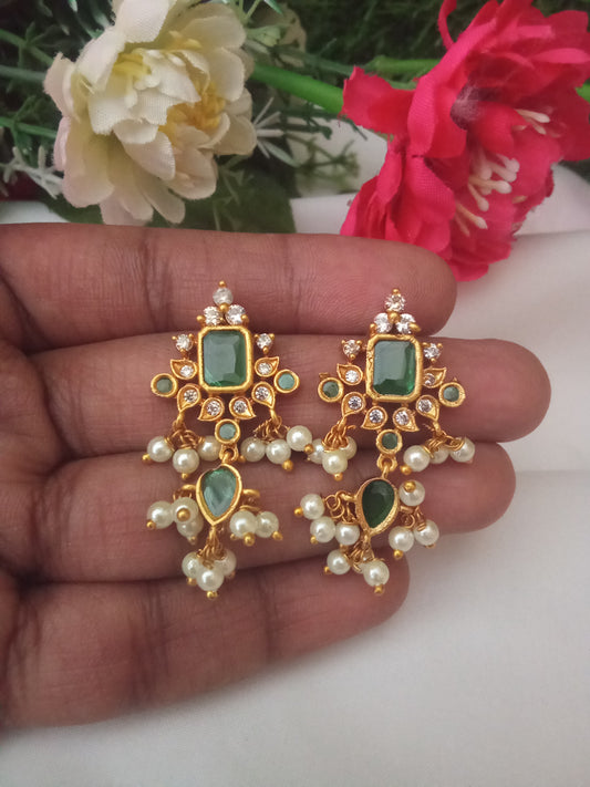 EARING-SHER240