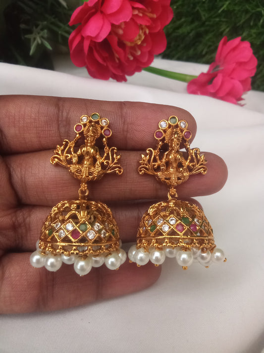 EARING-SHER73
