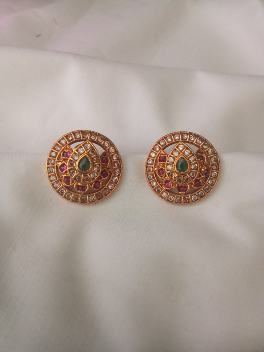 EARING-SHST08