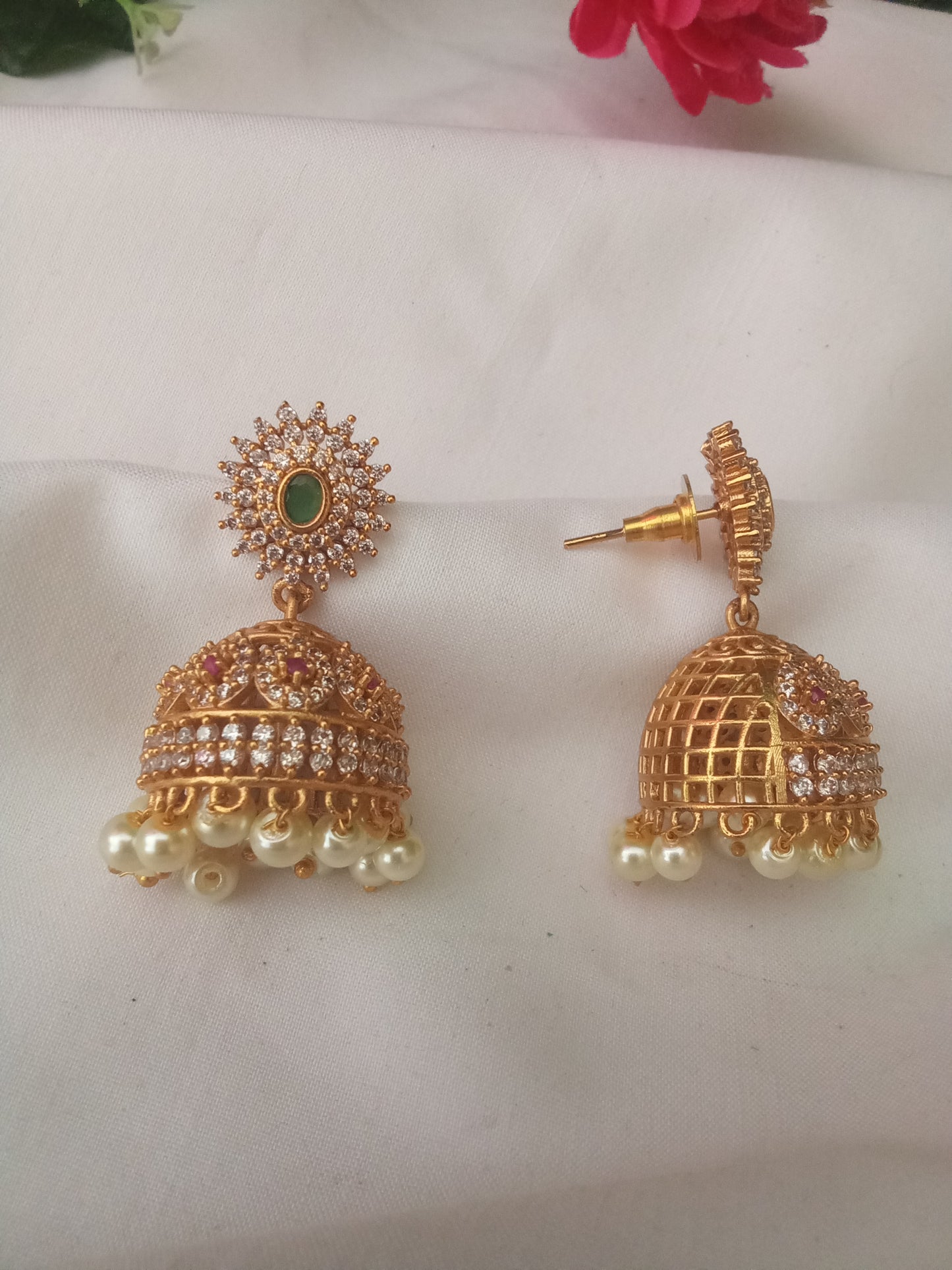 EARING-SHER59