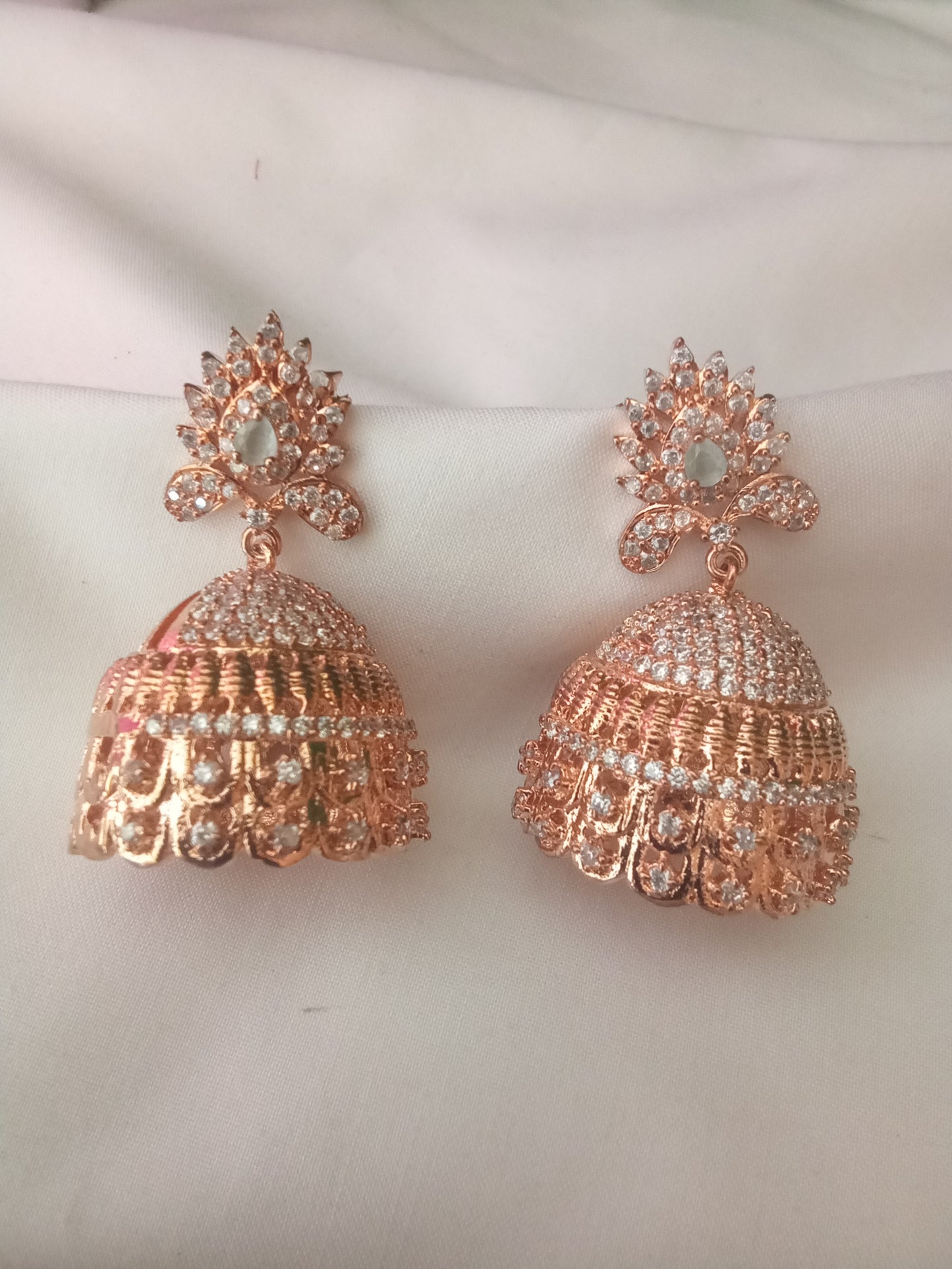 EARING-SHER206