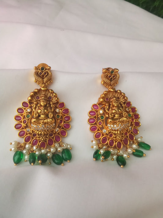 EARING-SHER169