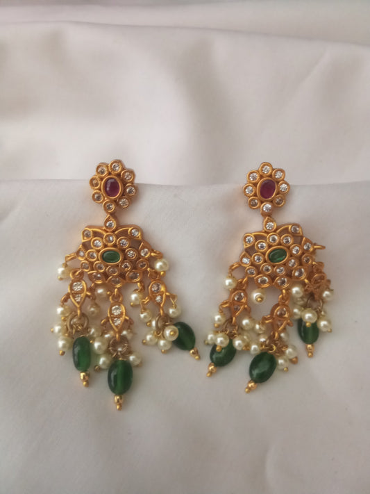 EARING-SHER225