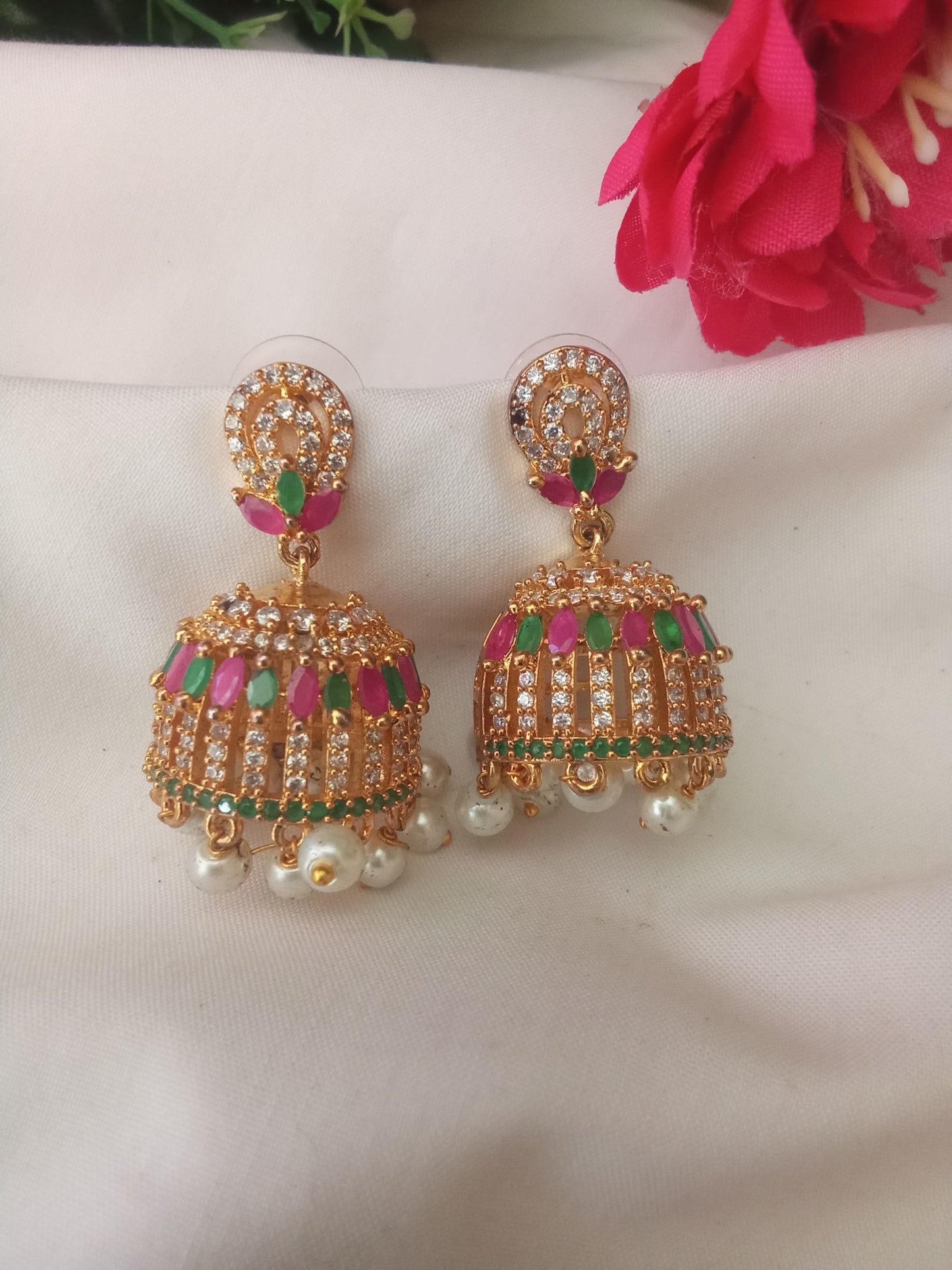 EARING-SHER53