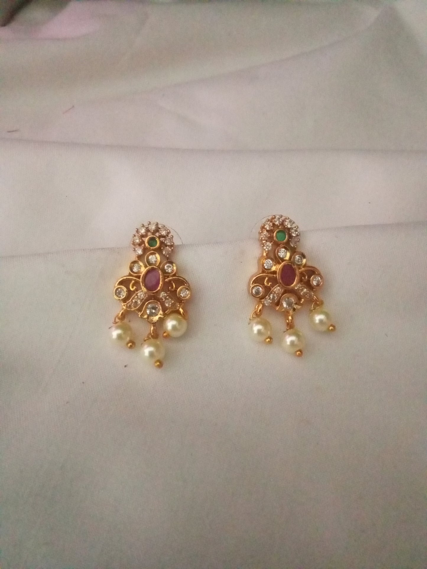 EARING-SHST38