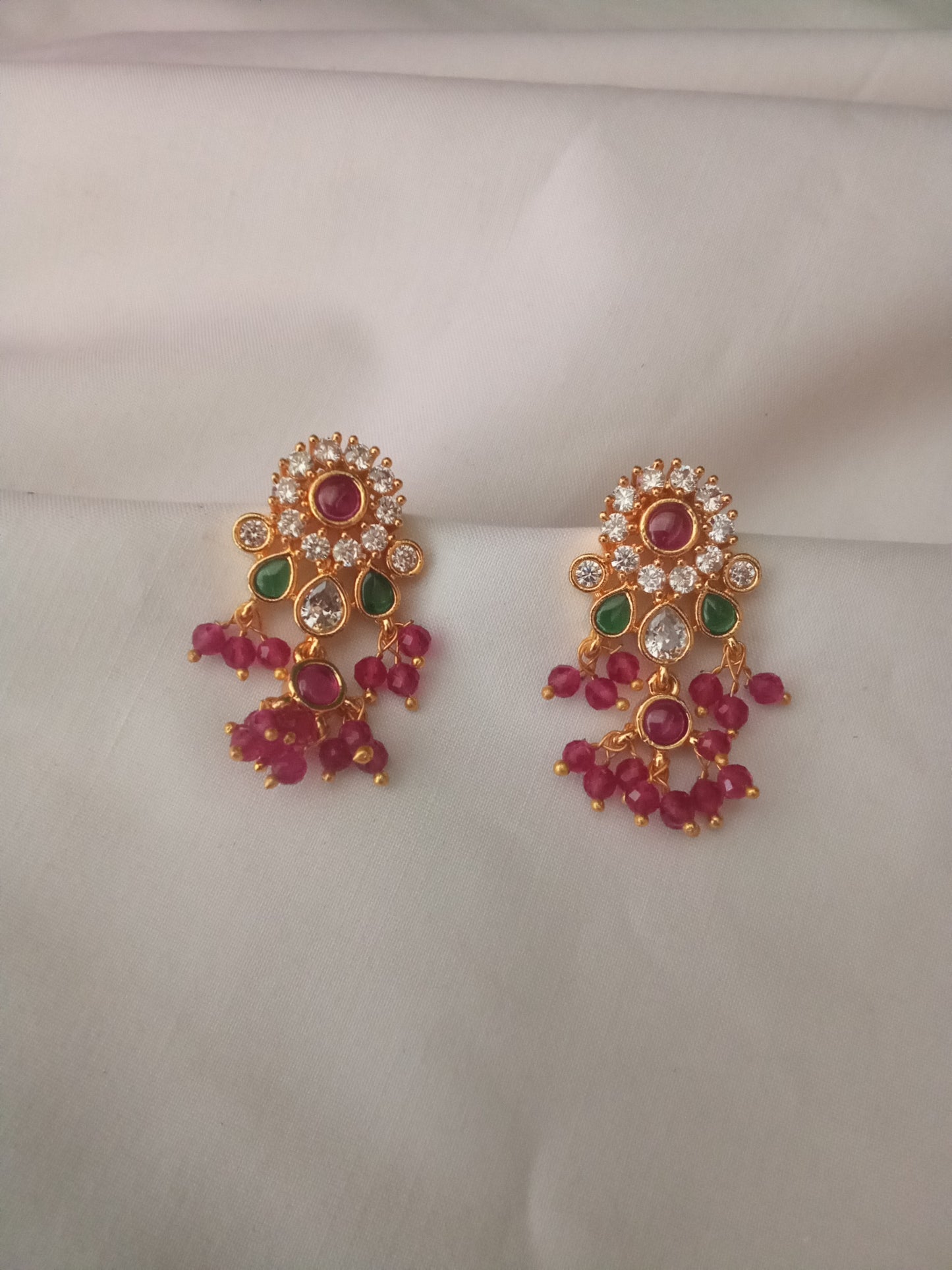 EARING-SHER238