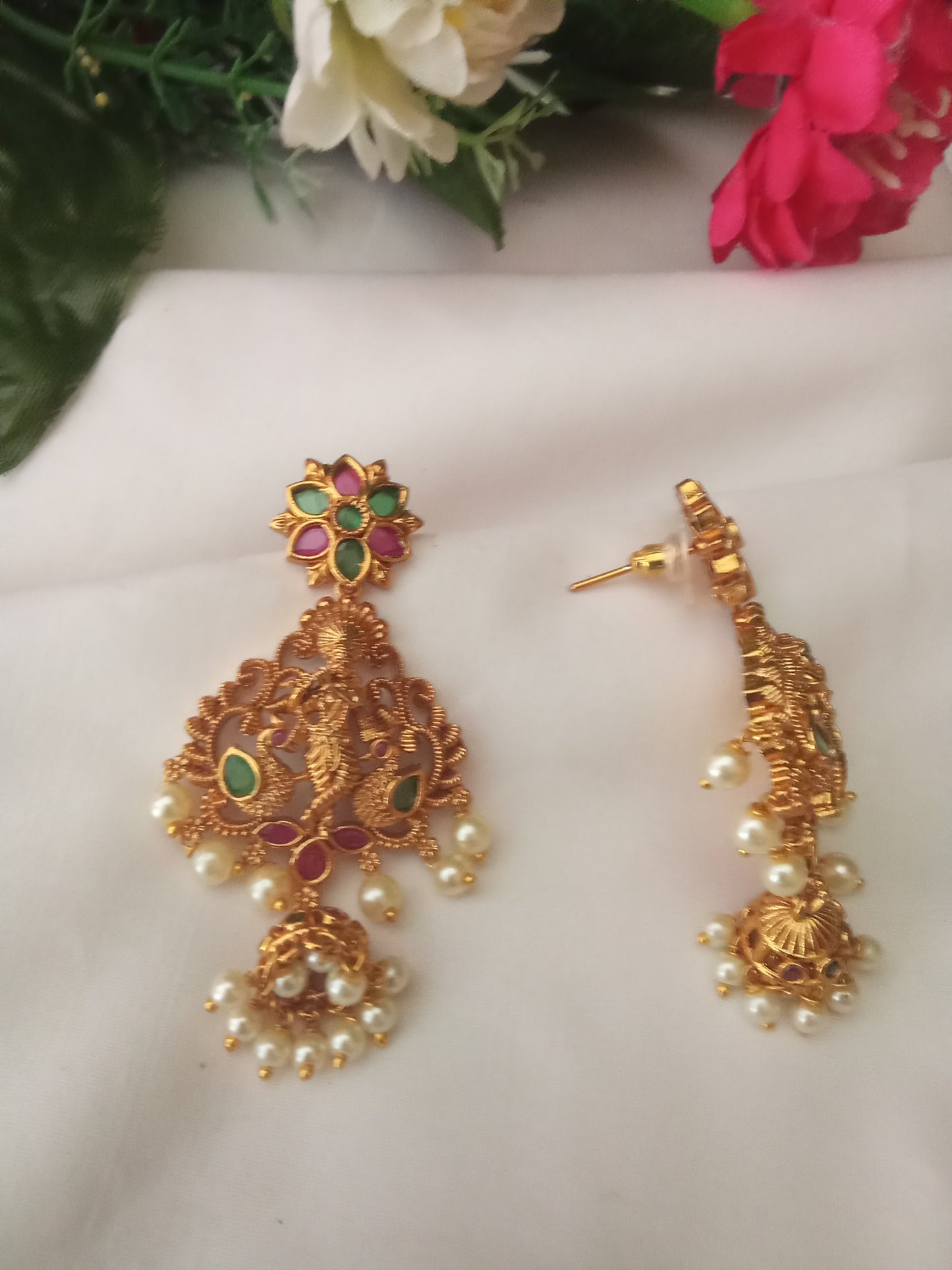 EARING-SHER158