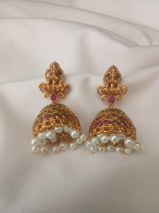 EARING-SHER74