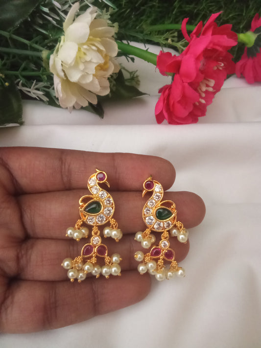 EARING-SHER244