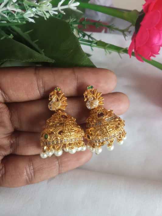 EARING-SHER15