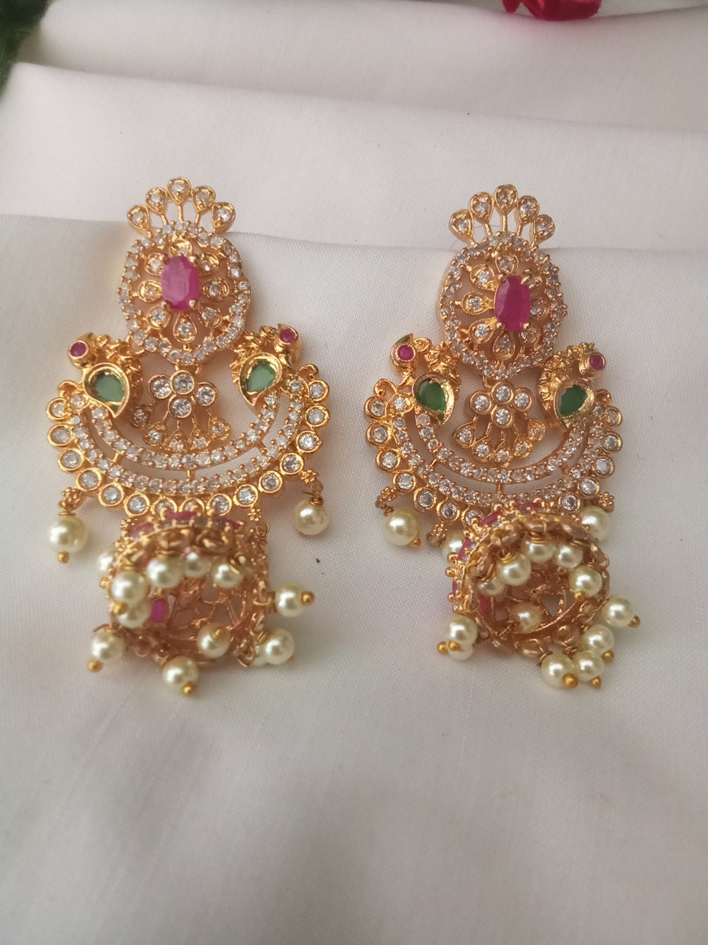 EARING-SHER132