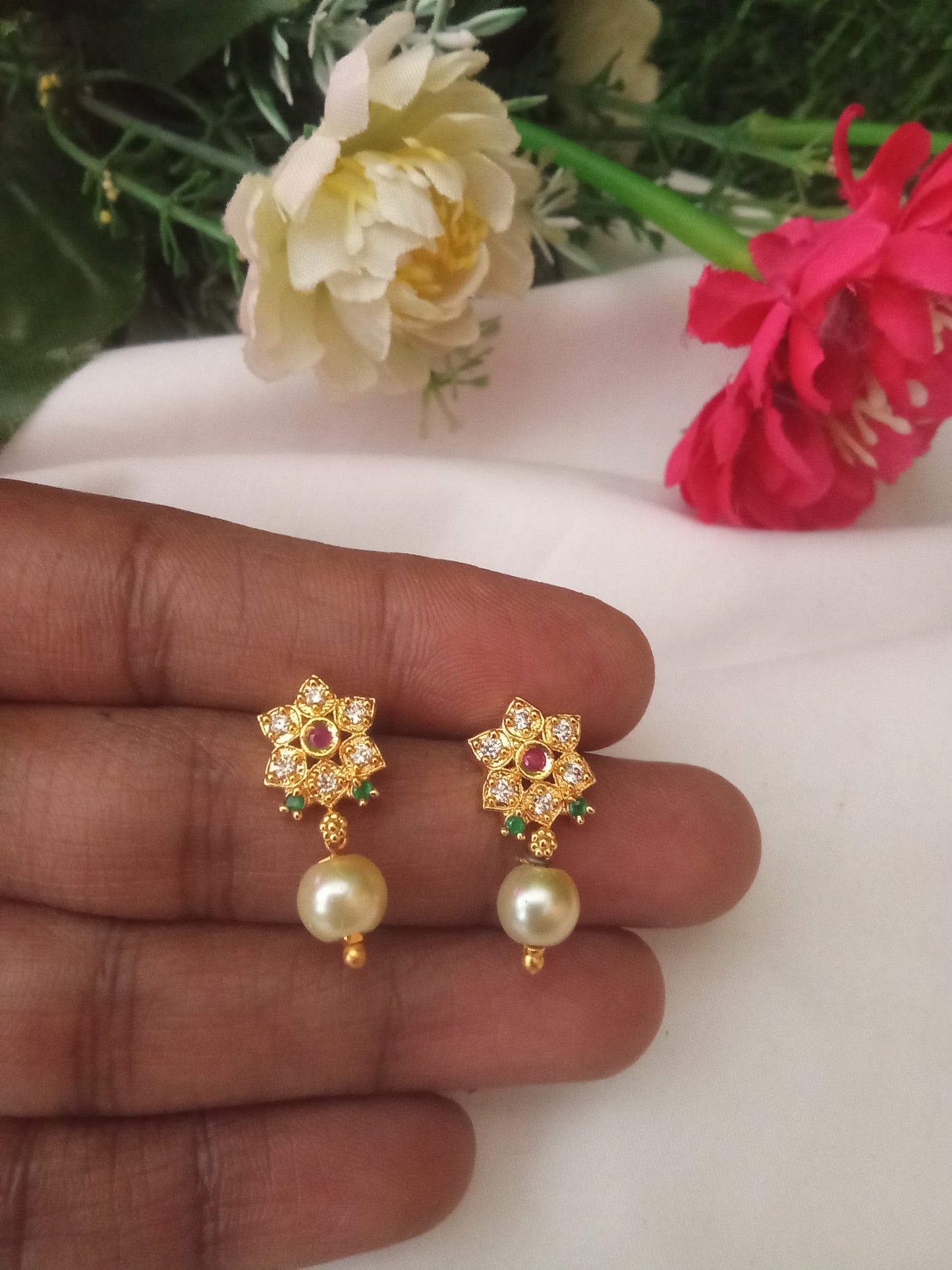 EARING-SHER224