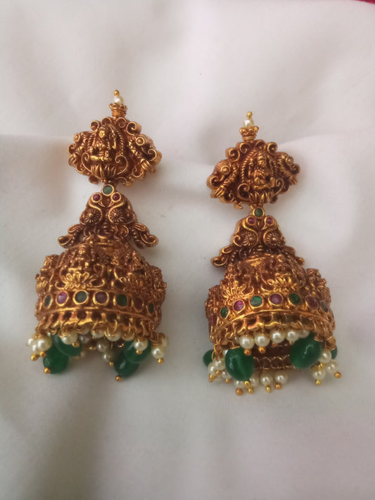 EARING-SHER39