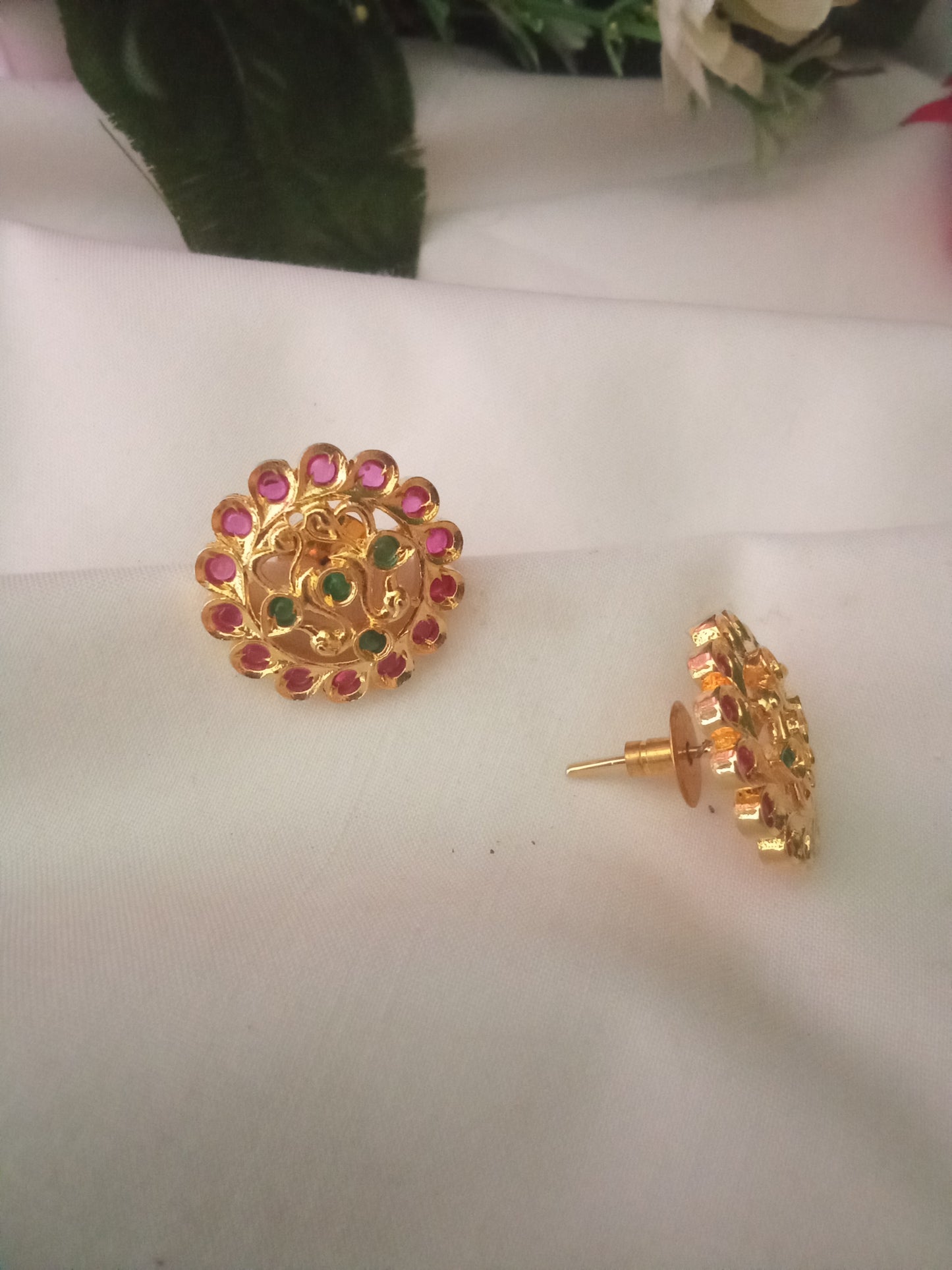 EARING-SHST39