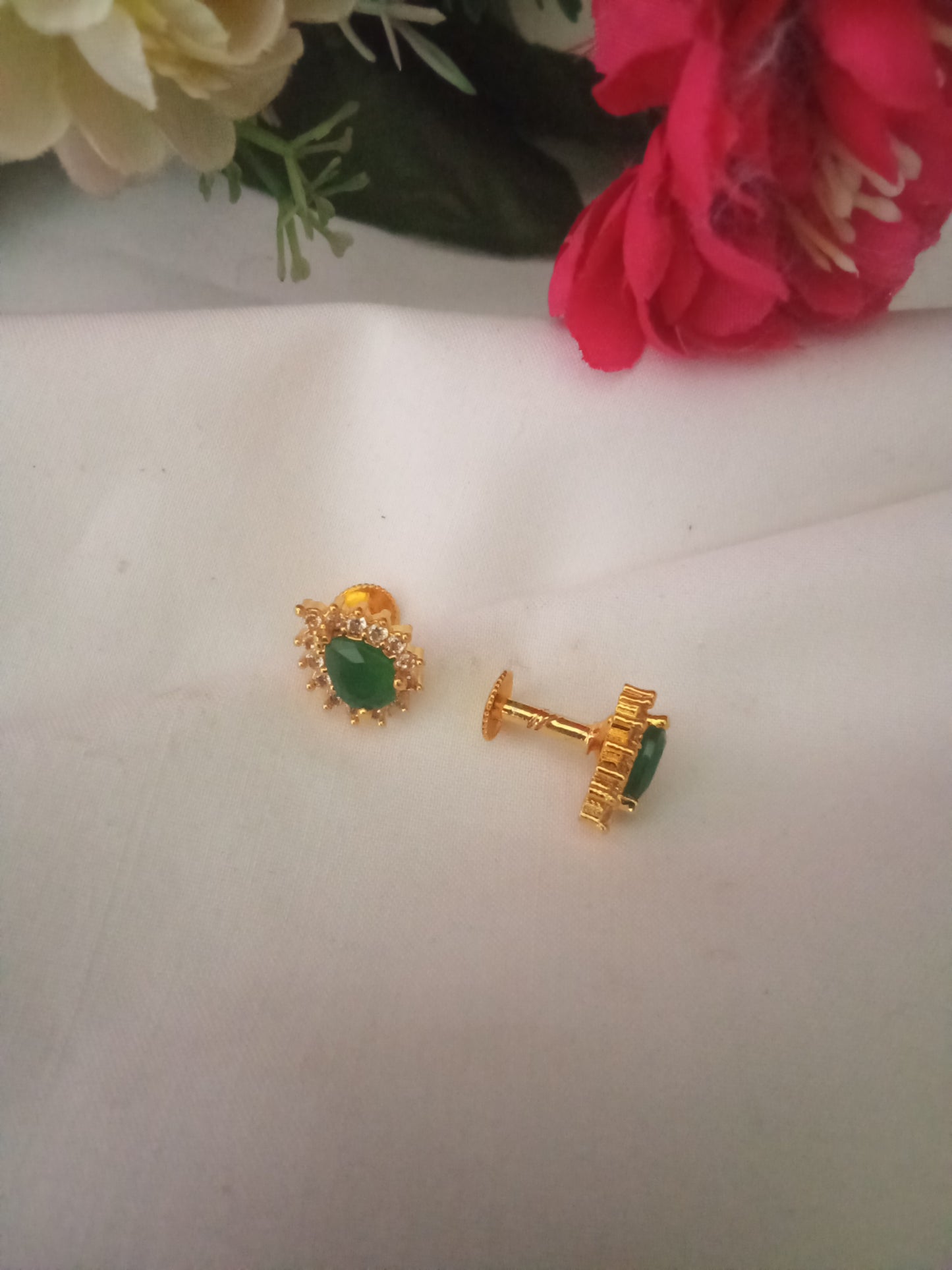 EARING-SHST31