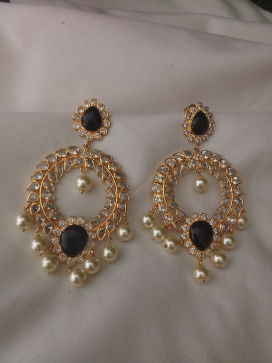 EARING-SHER180