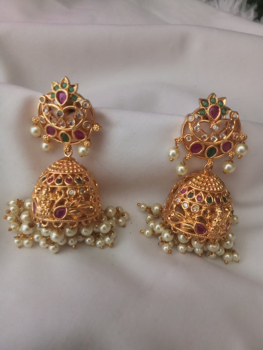 EARING-SHER30