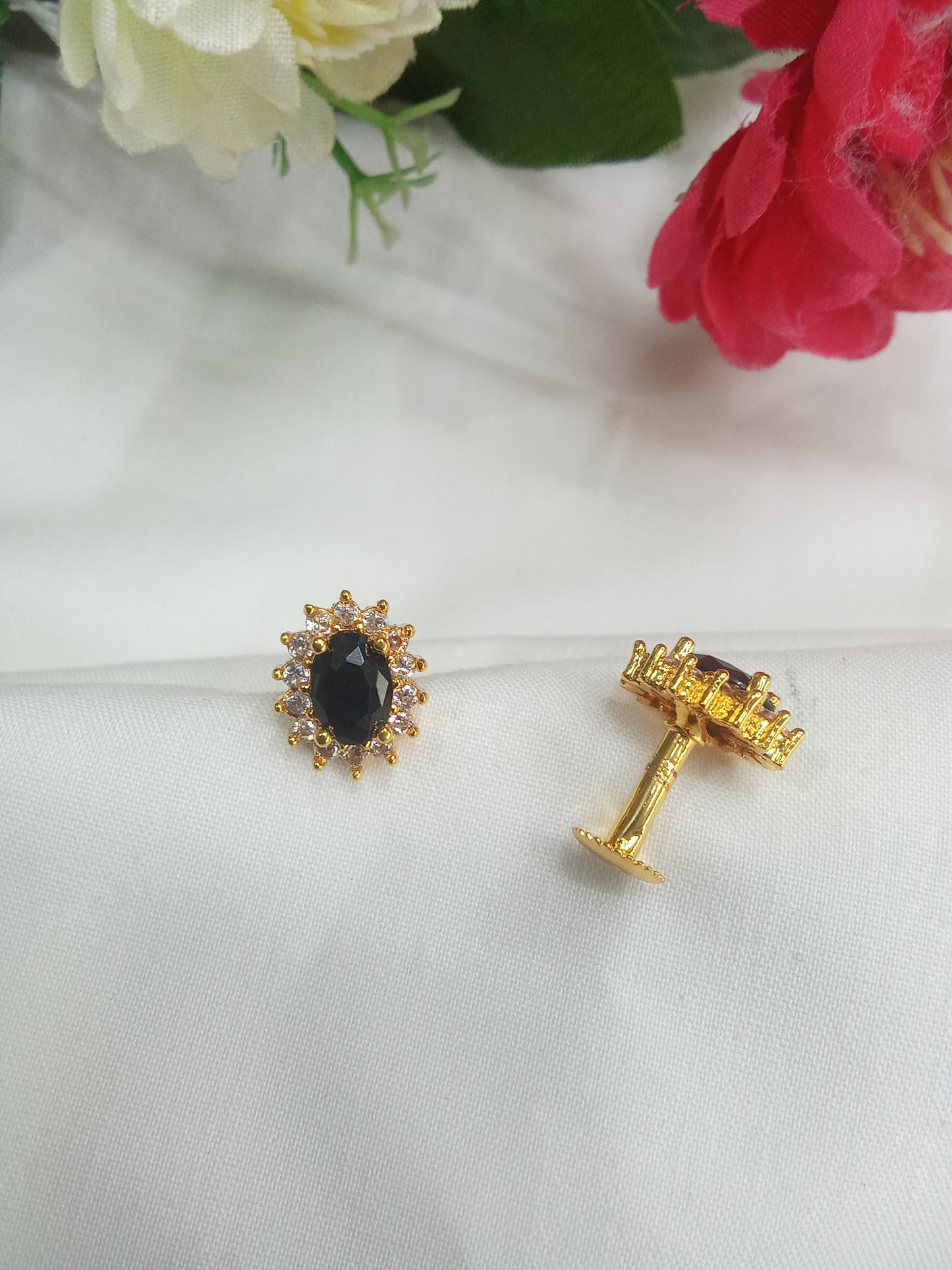 EARING-SHST28