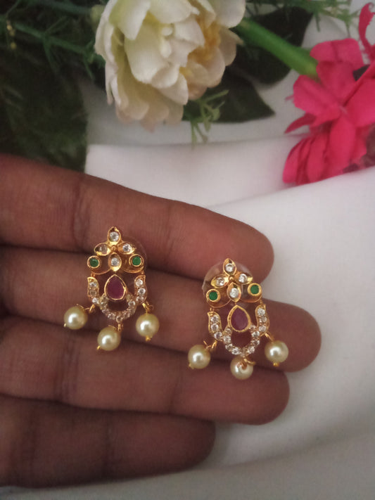 EARING-SHST35