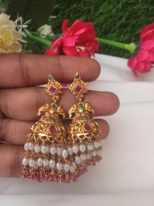EARING-SHER111