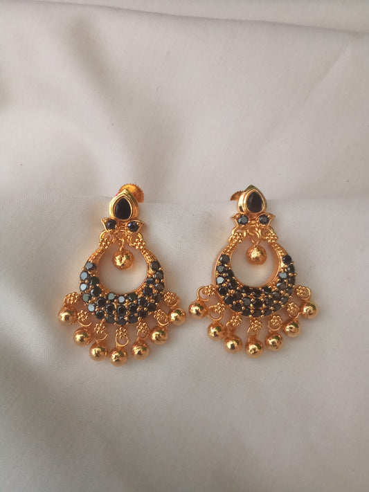 EARING-SHER223